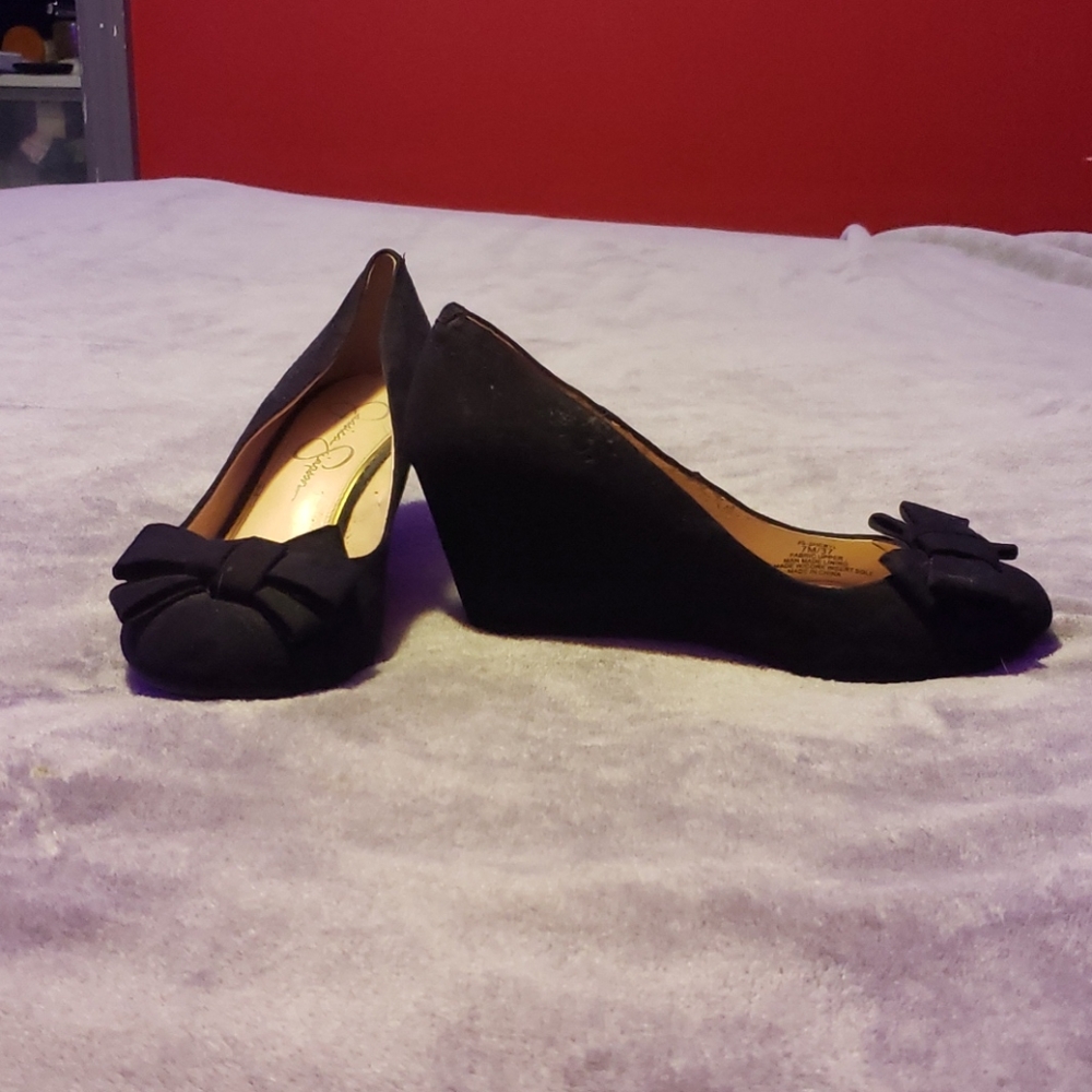 A pair of Jessica Simpson wedges.